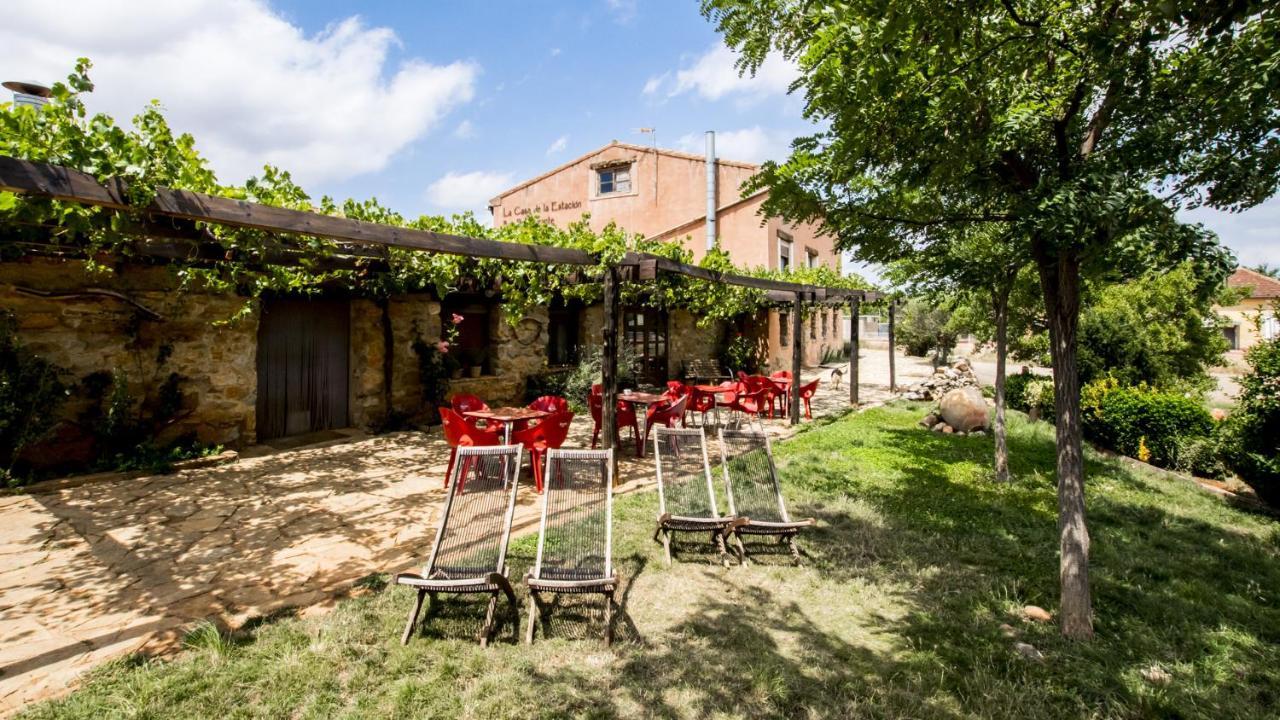 Готель La Casa De La Estacion Sarrion Екстер'єр фото